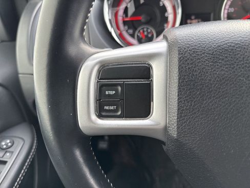 Used 2015 Dodge Grand Caravan SE w/ Quick Order Package 29E SE image 8