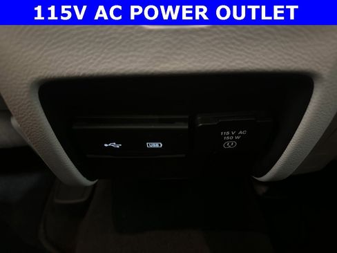 Used 2020 Jeep Cherokee Limited image 13