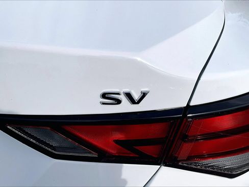 Used 2022 Nissan Sentra SV w/ All-Weather Package FWD image 7