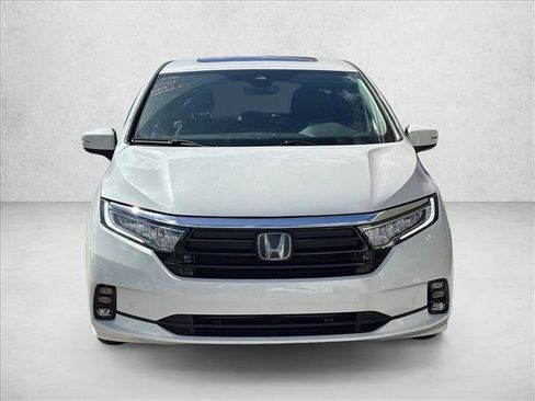 Used 2023 Honda Odyssey Touring image 2