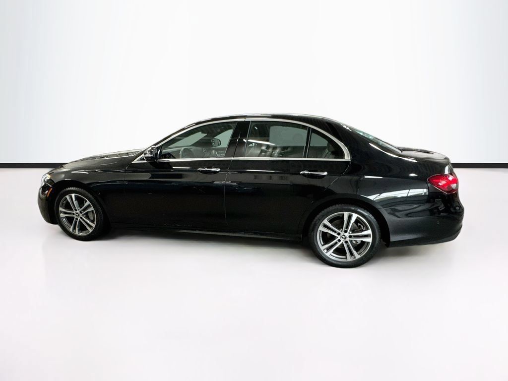 Used 2022 Mercedes-Benz E 350 4MATIC Sedan image 8