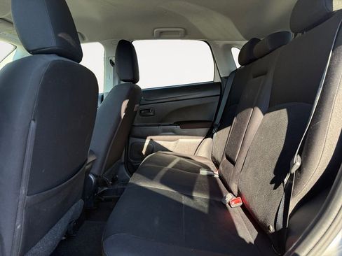 Used 2015 Mitsubishi Outlander Sport ES image 13