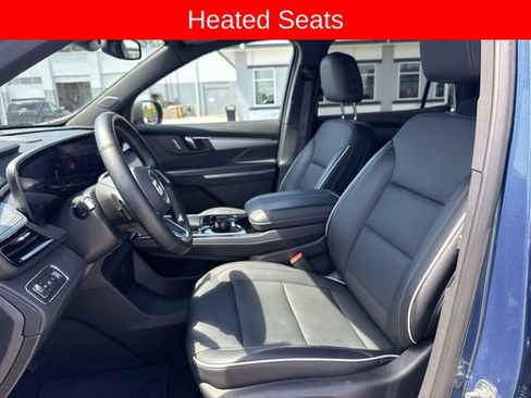 Used 2025 Buick Enclave Preferred FWD image 19