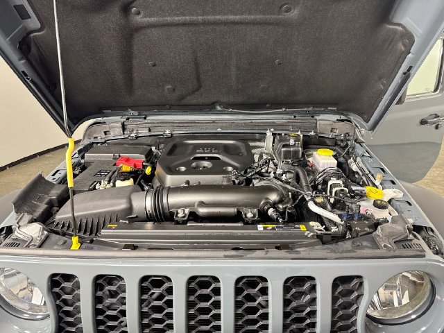 Used 2024 Jeep Wrangler Unlimited Sport AWD/4WD image 32
