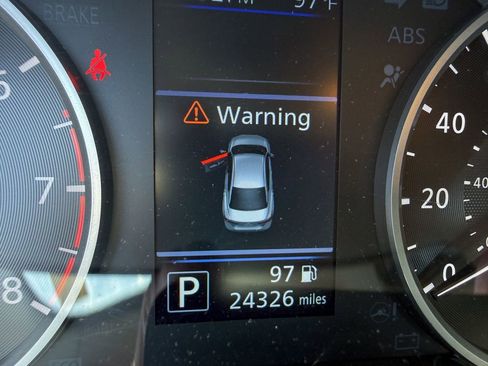 Certified 2024 Nissan Sentra S FWD image 18