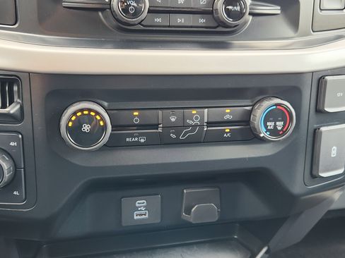 Used 2023 Ford F150 XLT image 22