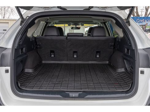 Used 2021 Subaru Outback Limited image 15