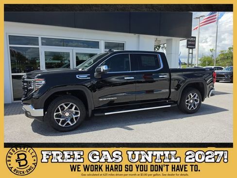 New 2026 GMC Sierra 1500 SLT AWD/4WD image 1