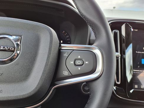 New 2026 Volvo XC40 B5 Ultra w/ Protection Package Premier image 16