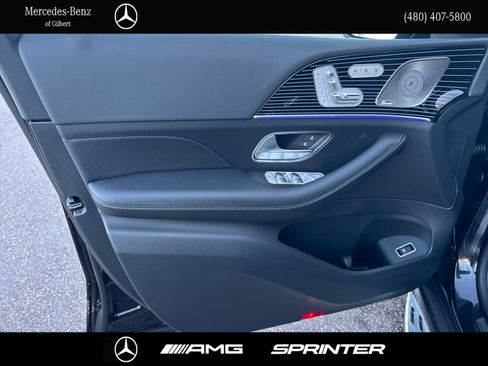 New 2026 Mercedes-Benz GLS 580 4MATIC image 10