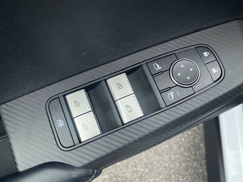 Used 2023 Mitsubishi Outlander ES FWD image 13