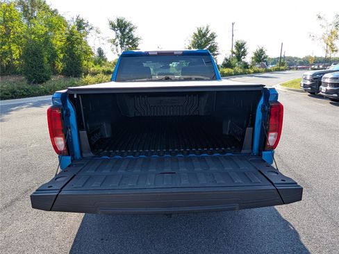 Used 2022 GMC Sierra 1500 Elevation image 12