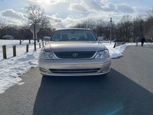 Used 2002 Toyota Avalon XL image 10