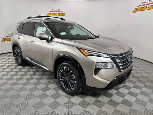 New 2026 Nissan Rogue Platinum w/ Platinum Premium Package image 8