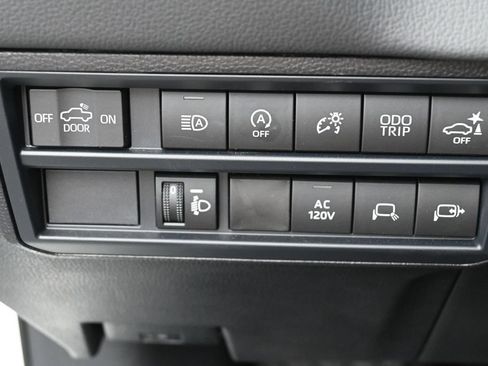 Certified 2026 Toyota Tundra Limited w/ TRD Off-Road Package AWD/4WD image 15