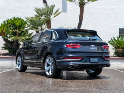 Used 2024 Bentley Bentayga