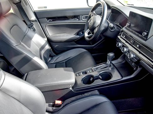 Certified 2024 Honda Civic EX-L image 8