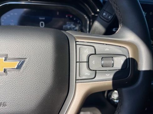 Used 2024 Chevrolet Silverado 2500 High Country w/ Technology Package image 22