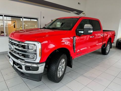 Used 2023 Ford F250 Lariat w/ Lariat Ultimate Package image 3