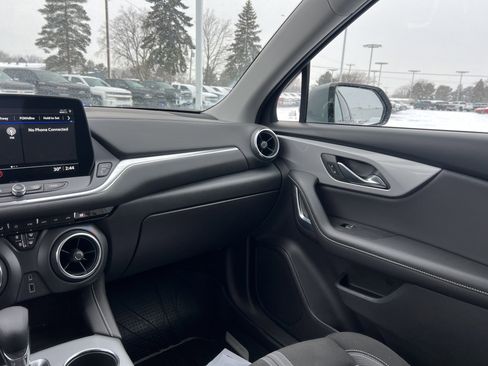 Certified 2023 Chevrolet Blazer LT w/ Driver Confidence Package image 15