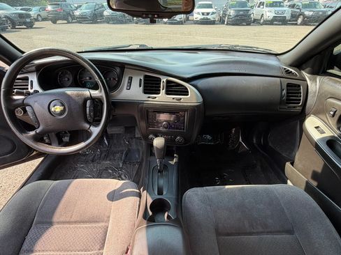 Used 2006 Chevrolet Monte Carlo LT w/ Preferred Equipment Group FWD image 12