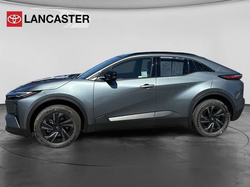 Certified 2026 Toyota C-HR AWD/4WD image 4
