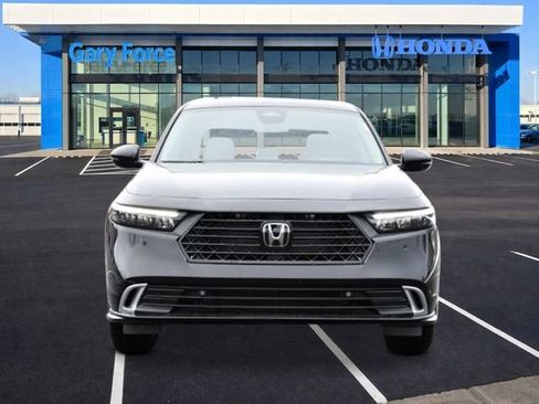 New 2026 Honda Accord Touring image 8