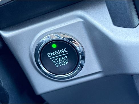 Used 2022 Ford F150 XLT w/ Equipment Group 302A High image 34