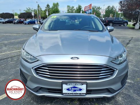 Used 2020 Ford Fusion SE FWD image 2