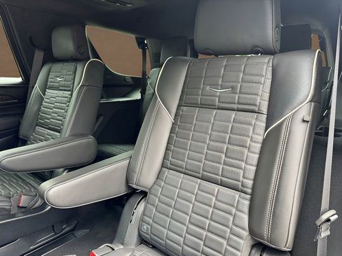 Certified 2024 Cadillac Escalade Sport Platinum AWD/4WD image 21