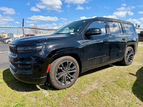 Used 2023 Jeep Grand Wagoneer Series II w/ Quick Order Packagew 28T image 2