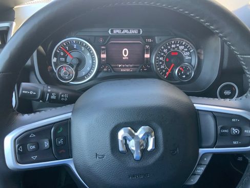 Used 2020 RAM 1500 Big Horn AWD/4WD image 18