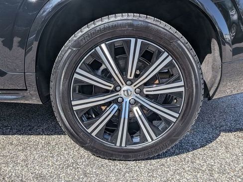 Certified 2023 Volvo XC90 B5 Core w/ Protection Package Premier AWD/4WD image 31
