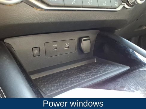 Used 2024 Nissan Altima 2.5 SV w/ SV Premium Package FWD image 8
