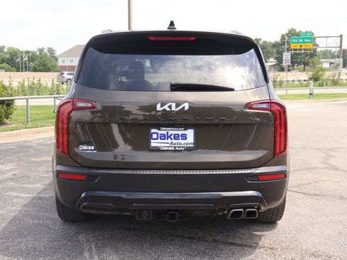 Certified 2022 Kia Telluride SX w/ SX Prestige Package AWD/4WD image 7