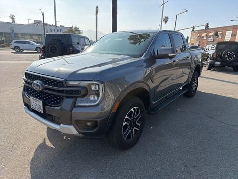 Used 2024 Ford Ranger Lariat w/ Trailer Tow Package image 3