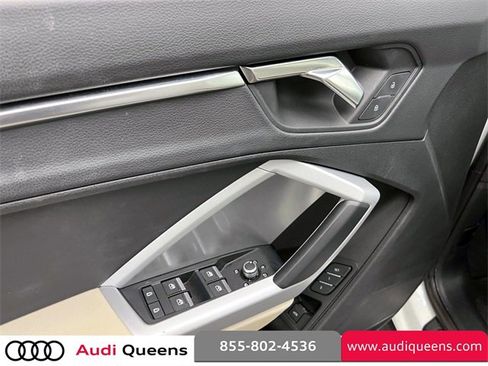 Used 2023 Audi Q3 2.0T Premium w/ Convenience Package image 17