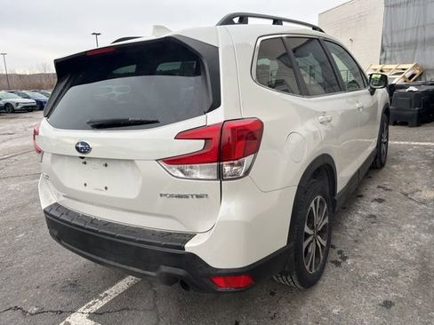 Used 2023 Subaru Forester Limited image 5