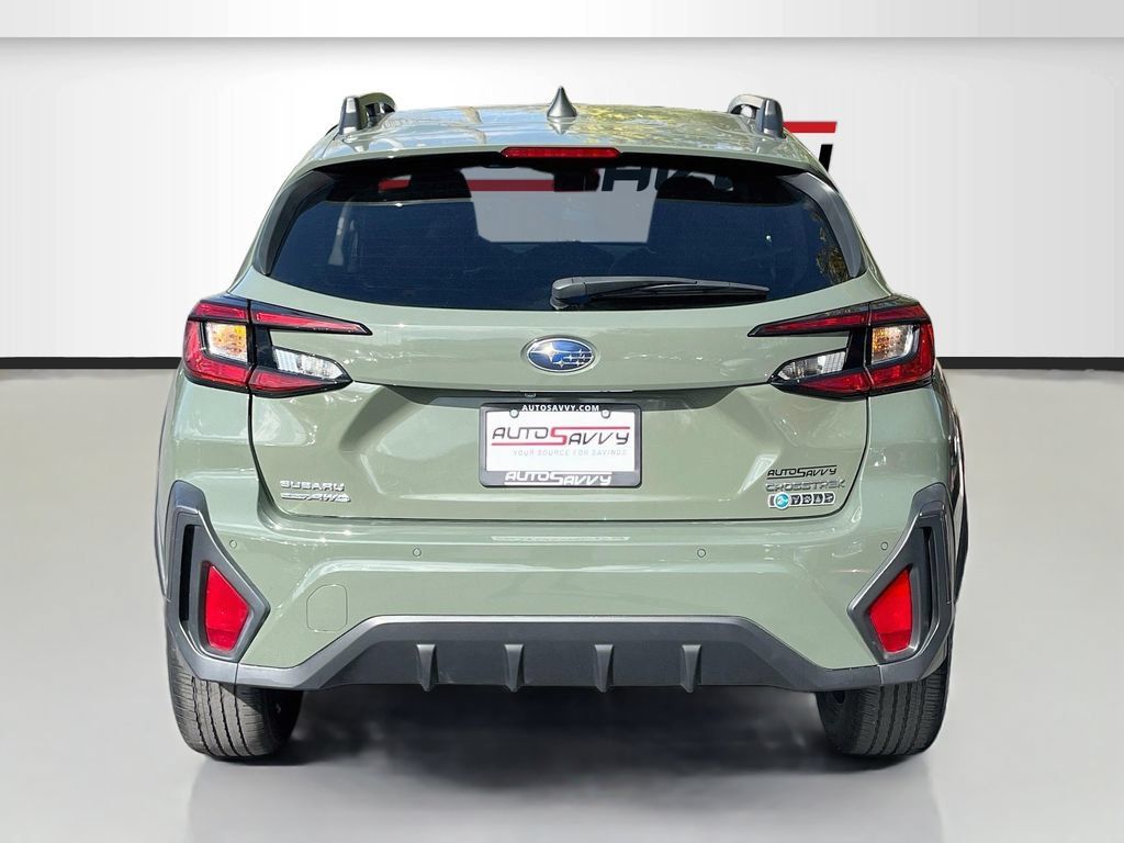 Used 2024 Subaru Crosstrek 2.5i Limited w/ Crosstrek Mirror Package AWD/4WD image 6