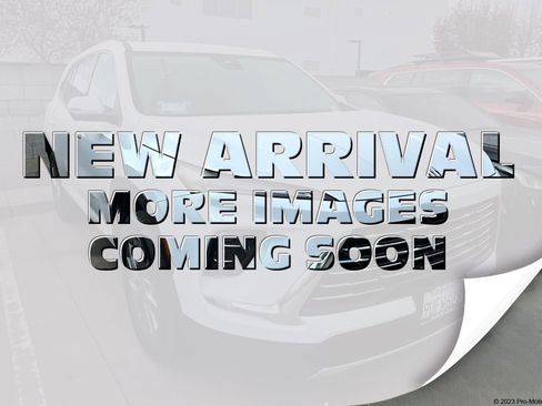 Used 2025 Buick Enclave Preferred image 1