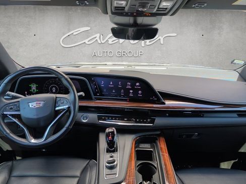 Certified 2021 Cadillac Escalade Premium Luxury image 21