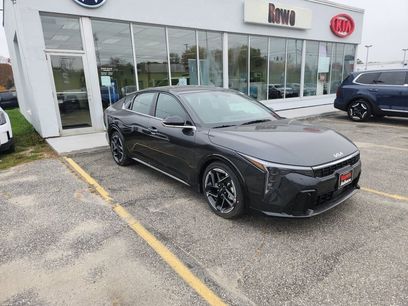 New 2025 Kia K4 GT-Line w/ GT-Line Premium Package