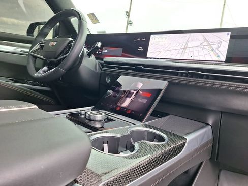 Certified 2025 Cadillac Escalade V image 30