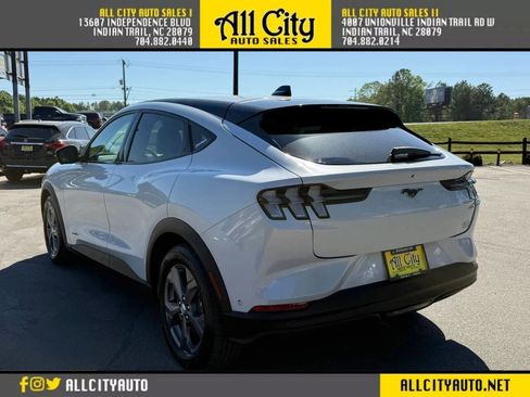 Used 2023 Ford Mustang Mach-E Select image 5