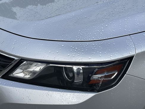 Used 2019 Chevrolet Impala LS FWD image 9