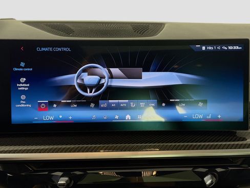 Used 2026 BMW X6 M60i AWD/4WD image 16