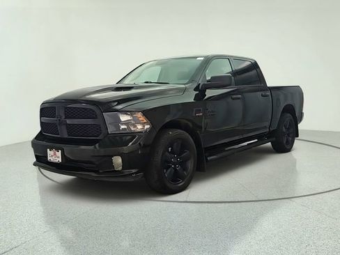 Used 2019 RAM 1500 Express w/ Wheel & Sound Group AWD/4WD image 8