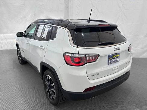 Used 2023 Jeep Compass Limited AWD/4WD image 5