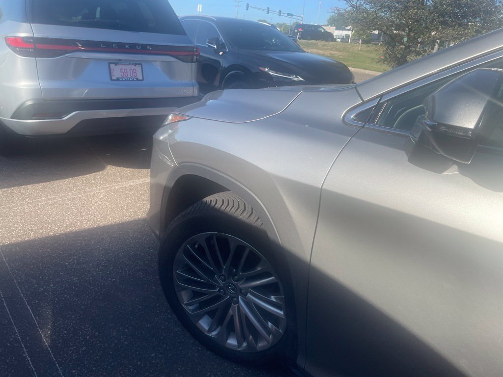 Used 2020 Lexus RX 450h AWD w/ Luxury Package image 8
