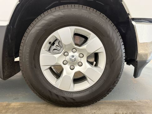 Used 2021 RAM 1500 Big Horn AWD/4WD image 9